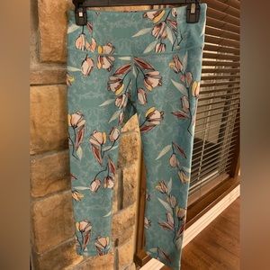 CALIA by Carrie Underwood Active Wear Leggings (excellent condition)